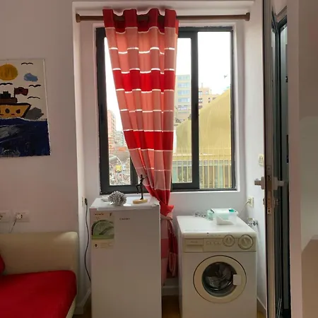 And Cozy X 4 Victoria Apartman