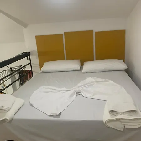 Apartman And Cozy X 4 Victoria