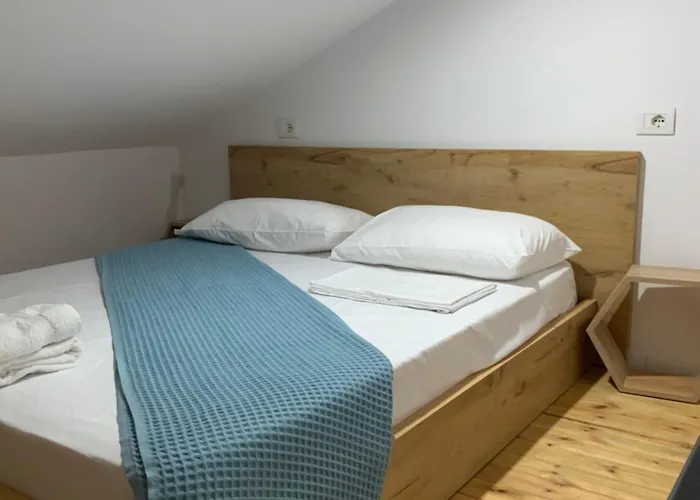 Apartman And Cozy X 4 Victoria